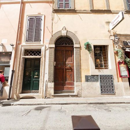 The Best Rent - Apartment Near Fontana Di Trevi Roma Dış mekan fotoğraf